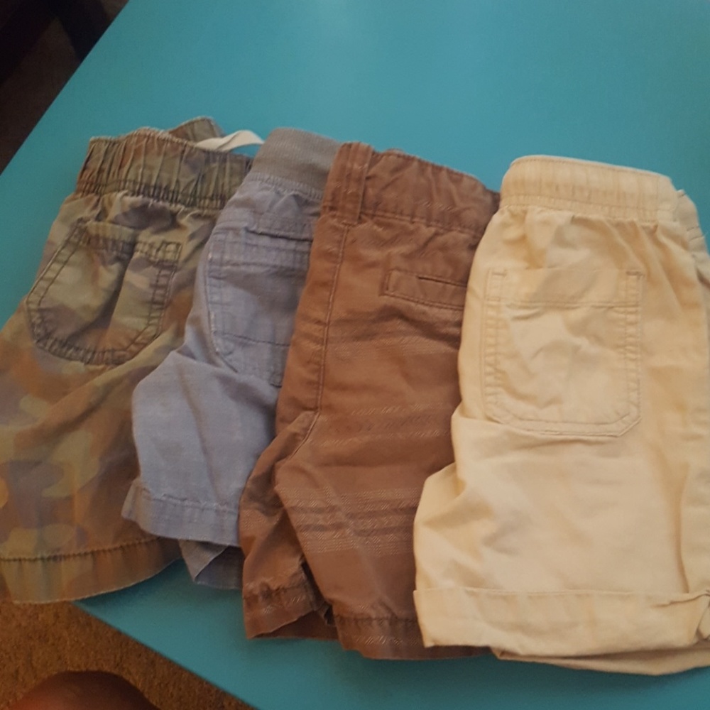 4 pairs of 3T shorts